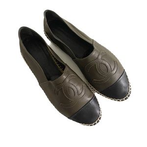 Chanel Espadrilles Black and Olive Leather Size 39